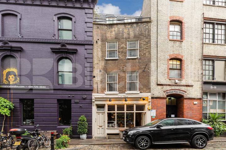 First floor 1 bedroom located in Old Street zone 1 location Westland Place, Old Street